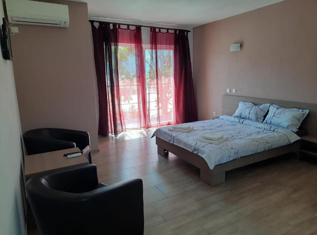 Exclusive Villa Ieşelniţa Kültér fotó