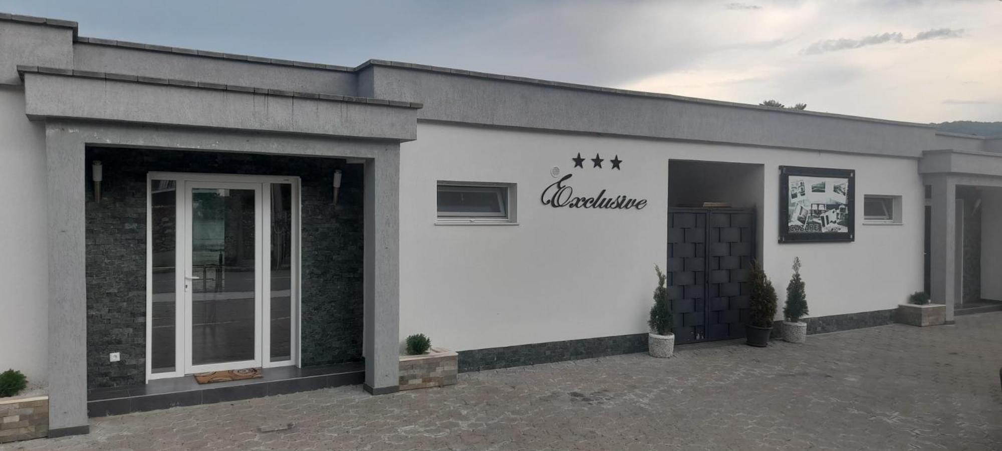 Exclusive Villa Ieşelniţa Kültér fotó